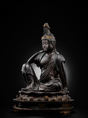 Lot 174 - AN IMPRESSIVE LARGE GILT AND LACQUERED WOOD FIGURE OF NYOIRIN KANNON, THE BODHISATTVA OF WISH-FULFILLING COMPASSION, LATE KAMAKURA TO EARLY MUROMACHI PERIOD