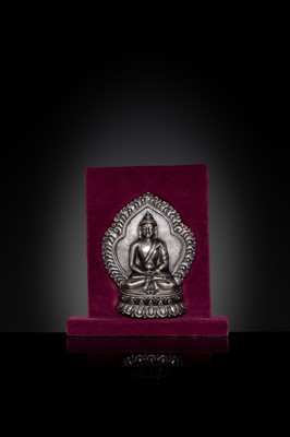 Lot 85 - A SILVERED BRONZE VOTIVE STELE OF BUDDHA AMITABHA, QING DYNASTY