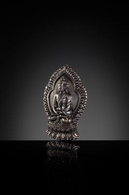 Lot 85 - A SILVERED BRONZE VOTIVE STELE OF BUDDHA AMITABHA, QING DYNASTY