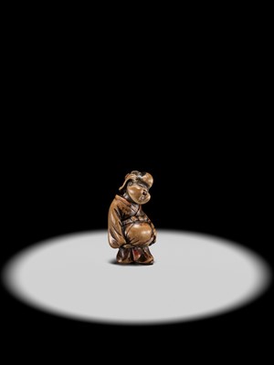 Lot 92 - A CHSAISHIKI NETSUKE OF OKAME, STYLE OF YOSHIMURA SHUZAN