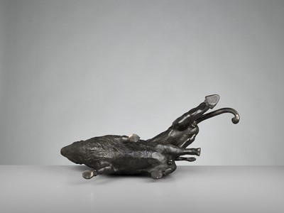 Lot 5 - GENRYUSAI SEIYA: A TIGER AND BOAR BRONZE