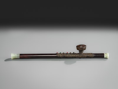 Lot 131 - A HARDWOOD OPIUM PIPE WITH HARDSTONE AND METAL FITTINGS, LATE QING DYNASTY TO REPUBLIC PERIOD