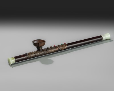 Lot 131 - A HARDWOOD OPIUM PIPE WITH HARDSTONE AND METAL FITTINGS, LATE QING DYNASTY TO REPUBLIC PERIOD