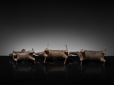 Lot 86 - A GROUP OF THREE KONDH TRIBAL BRONZES OF WARRIORS ON HORSEBACK, EASTERN INDIA, LATE 19TH-EARLY 20TH CENTURY