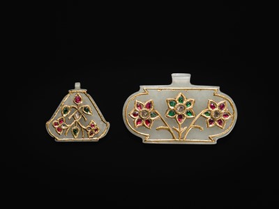Lot 105 - A GROUP OF TWO MUGHAL GEM- AND GOLD-SET JADE PENDANTS, HALDILI, 18TH-19TH CENTURY