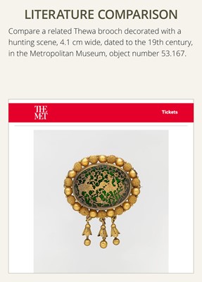 Lot 106 - A GOLD AND STAINED GLASS (THEWA) PENDANT AND PLAQUE, 19TH CENTURY