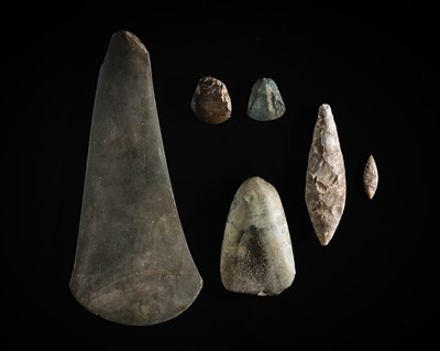 Lot 159 - A GROUP OF SIX NEOLITHIC STONE IMPLEMENTS, 2ND-1ST MILLENNIUM BC OR EARLIER