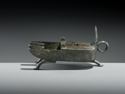 Lot 168 - AN EARLY ISLAMIC BRONZE INCENSE BURNER OR OIL LAMP, SYRIA OR EGYPT, 10TH-12TH CENTURY