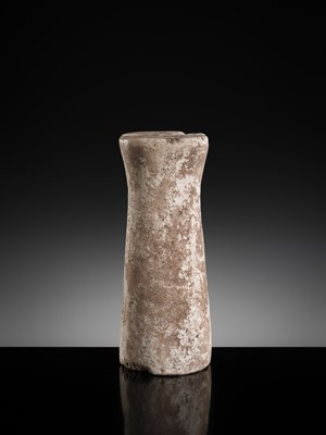 Lot 54 - A BACTRIAN LIMESTONE COLUMN IDOL, LATE 3RD-EARLY 2ND MILLENNIUM BC