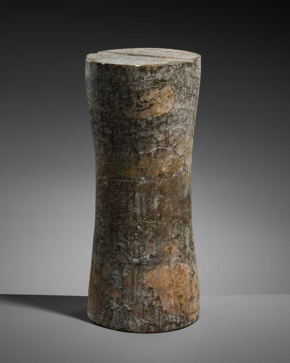 Lot 161 - A BACTRIAN LIMESTONE COLUMN IDOL, LATE 3RD TO EARLY 2ND MILLENNIUM BC
