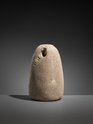Lot 162 - A BACTRIAN LIMESTONE WEIGHT, LATE 3RD TO EARLY 2ND MILLENNIUM BC
