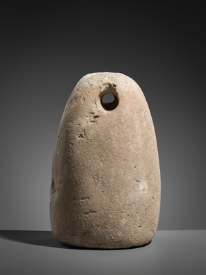 Lot 162 - A BACTRIAN LIMESTONE WEIGHT, LATE 3RD TO EARLY 2ND MILLENNIUM BC