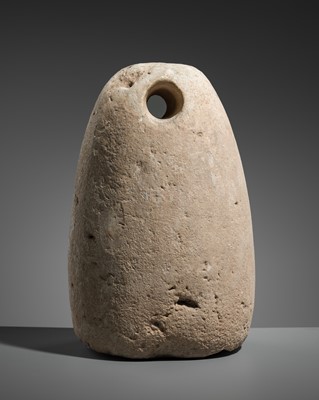 Lot 162 - A BACTRIAN LIMESTONE WEIGHT, LATE 3RD TO EARLY 2ND MILLENNIUM BC