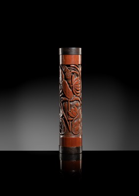 A RETICULATED BAMBOO ‘CRAB ON LOTUS’ INCENSE HOLDER, 17TH-18TH CENTURY