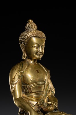 A COPPER ALLOY FIGURE OF BUDDHA SHAKYAMUNI, QING DYNASTY, 17TH-18TH CENTURY