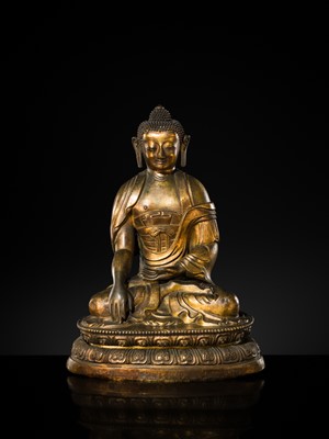 Lot 85 - A GILT-BRONZE REPOUSSÉ FIGURE OF THE CONTEMPLATING WISDOM BUDDHA, GUAN CHA HUI FO, QIANLONG INCISED SEVEN-CHARACTER MARK AND PERIOD