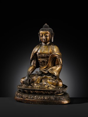 Lot 85 - A GILT-BRONZE REPOUSSÉ FIGURE OF THE CONTEMPLATING WISDOM BUDDHA, GUAN CHA HUI FO, QIANLONG INCISED SEVEN-CHARACTER MARK AND PERIOD