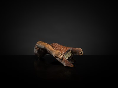 Lot 19 - A TOMB FIGURE OF A SERVANT, MIDDLE KINGDOM, 2133-1897 BC