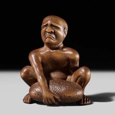 Lot 238 - A FINE WOOD NETSUKE OF A STONE LIFTER, ATTRIBUTED TO JOBUN