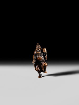 Lot 132 - HIDEMASA: A WOOD NETSUKE OF A CHORYO (ZHANG LIANG)