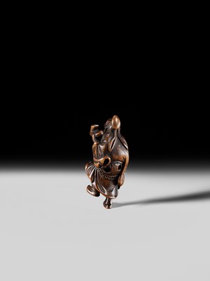 Lot 132 - HIDEMASA: A WOOD NETSUKE OF A CHORYO (ZHANG LIANG)
