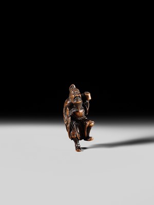 Lot 132 - HIDEMASA: A WOOD NETSUKE OF A CHORYO (ZHANG LIANG)