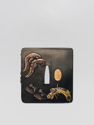 Lot 568 - HAMANO NAOYUKI: A FINE AND RARE SHAKUDO TSUBA WITH PARTS OF A SUIT OF ARMOR (YOROI), DATED 1795