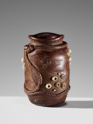 Lot 280 - YOSHIHIDE: A SUPERB AND RARE INLAID WOOD ‘TAKO-TSUBO’ NETSUKE