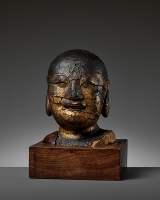 Lot 466 - A GILT-LACQUERED WOOD HEAD OF BUDAI, MING