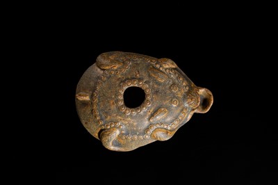 A RARE DARK BROWN GLAZED STONEWARE ZOOMORPHIC POURING VESSEL, ANGKOR PERIOD