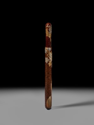 Lot 59 - IKEDA TAISHIN: A SUPERB WOVEN AND LACQUERED RATTAN KISERUZUTSU WITH A HYOTAN AND MAPLE LEAVES