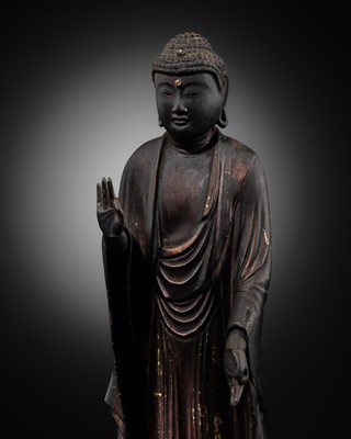 Lot 165 - A CARVED WOOD SCULPTURE OF AMIDA NYORAI (AMITABHA), KAMAKURA