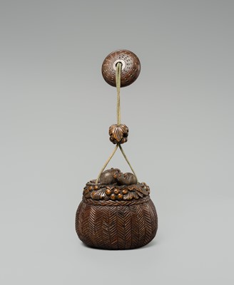 Lot 64 - A SUPERB WOOD ‘RATS AND FRUITS’ SAGEMONO SET, ATTRIBUTED TO KAIGYOKUDO MASATERU