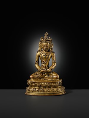 Lot 24 - A GILT-BRONZE FIGURE OF AMITAYUS, TIBET, 15TH-16TH CENTURY