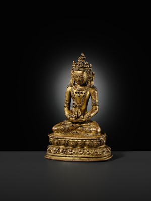 Lot 24 - A GILT-BRONZE FIGURE OF AMITAYUS, TIBET, 15TH-16TH CENTURY