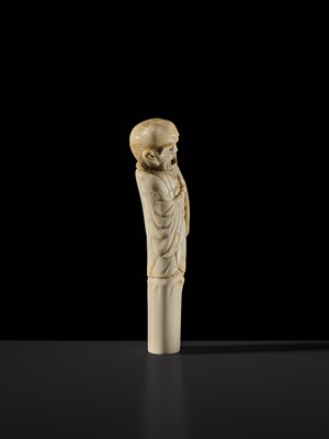 Lot 314 - A SUPERB ANTLER CANE HANDLE OR SASHI NETSUKE A BLIND MAN