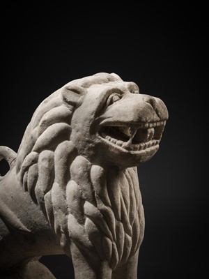 Lot 91 - A LARGE WHITE MARBLE FIGURE OF A GUARDIAN LION, NORTHWESTERN INDIA, 18TH-19TH CENTURY OR EARLIER