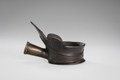 A BRONZE SILK IRON, LATE QING DYNASTY