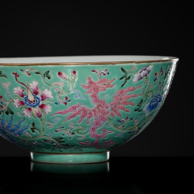 Lot 546 - A TURQUOISE-GROUND FAMILLE ROSE 'PHOENIX' BOWL, GUANGXU MARK AND PROBABLY OF THE PERIOD