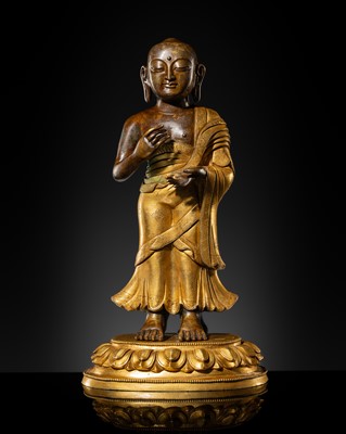 Lot 322 - A RARE GILT-BRONZE FIGURE OF ANANDA, TIBETO-CHINESE, QING DYNASTY, 18TH – EARLY 19TH CENTURY