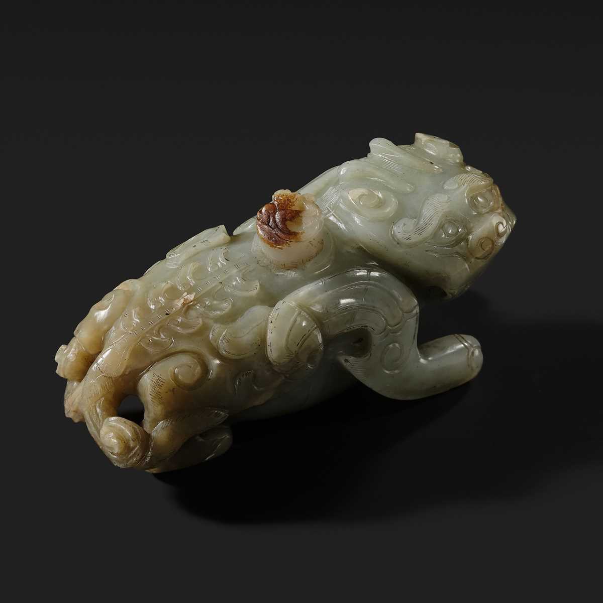 A LARGE AND RARE JADE ‘BIXIE’ WATER POT AND COVER, LATE MING DYNASTY