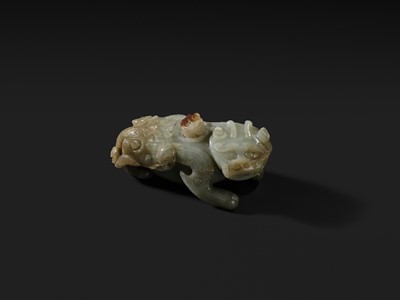 A LARGE AND RARE JADE ‘BIXIE’ WATER POT AND COVER, LATE MING DYNASTY