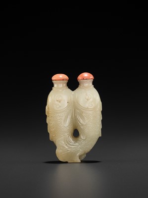 Lot 339 - A CELADON JADE ‘DOUBLE FISH’ SNUFF BOTTLE, QING DYNASTY