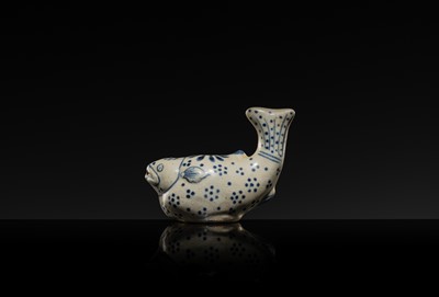Lot 634 - A RARE BLUE AND WHITE ‘PUFFER FISH’ WATER DROPPER, LÊ DYNASTY, LATE 15TH CENTURY, PROBABLY FROM THE HOI AN HOARD