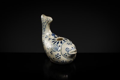 Lot 634 - A RARE BLUE AND WHITE ‘PUFFER FISH’ WATER DROPPER, LÊ DYNASTY, LATE 15TH CENTURY, PROBABLY FROM THE HOI AN HOARD