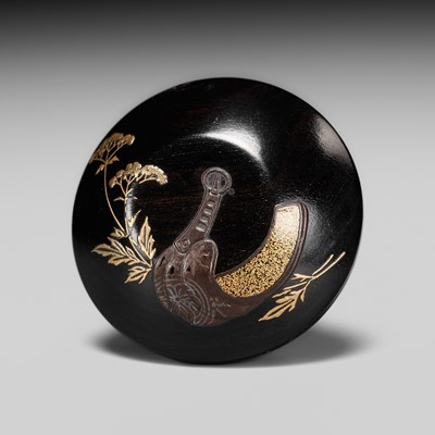 Lot 353 - A FINE LACQUER MANJU NETSUKE OF AN ABUMI AND VALERIAN