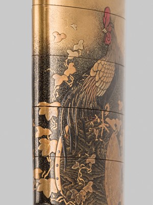 Lot 30 - KAJIKAWA: A FINE FOUR-CASE GOLD LACQUER INRO WITH ROOSTER, DRUM, AND IVY (TSUTA NI NIWATORI TO TAIKO)