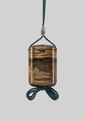 Lot 32 - A FINE FOUR-CASE LACQUER INRO WITH A TORII GATE