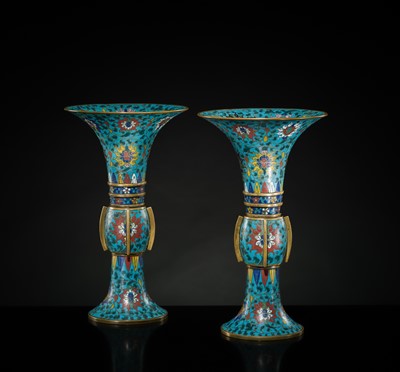 Lot 411 - A PAIR OF CLOISONNÉ ENAMEL BEAKER VASES, GU, LATE MING DYNASTY