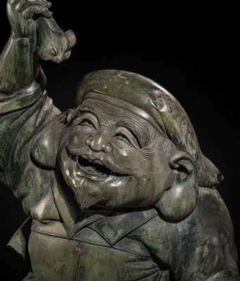 Lot 189 - A HIGHLY IMPORTANT AND MONUMENTAL (165 CM) BRONZE FIGURE OF DAIKOKU, LATE EDO TO MEIJI